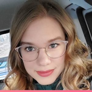 Meet your Posher, Katrina